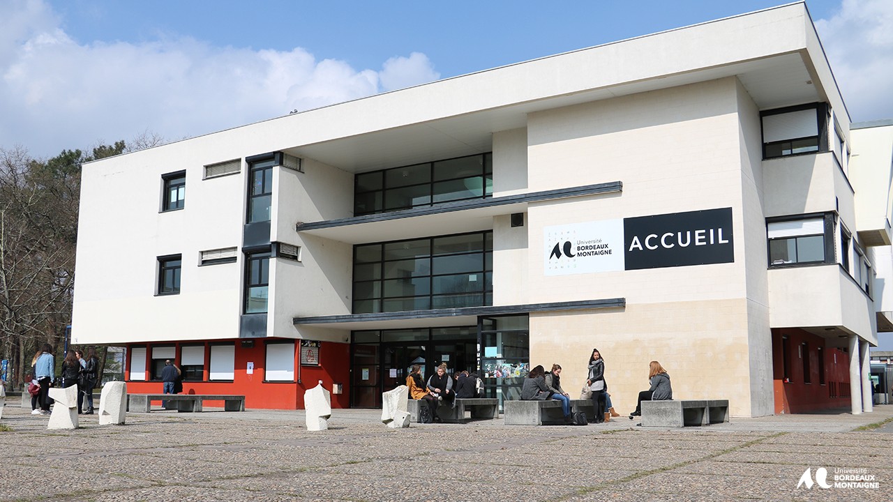 Universidad Bordeaux Montaigne - Formación DU COFONum